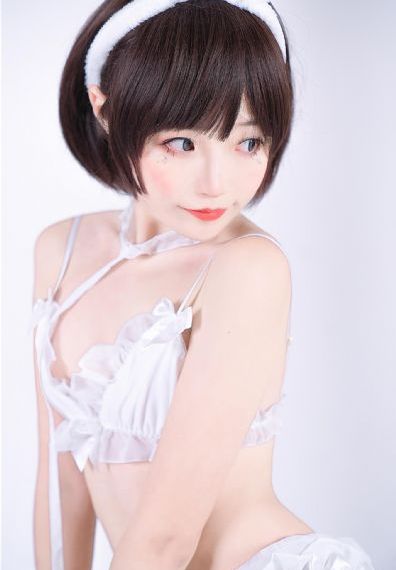 国产精品久久久久精品三级ⅰ_BD英语超清在线观看
