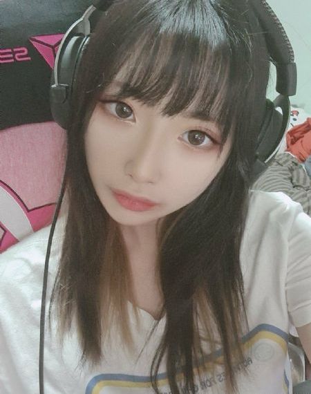 13一15学生毛片视频免费_超清韩国电影在线观看