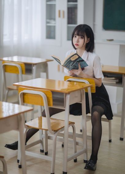 456亚洲成人在线_DVD高清视频观看