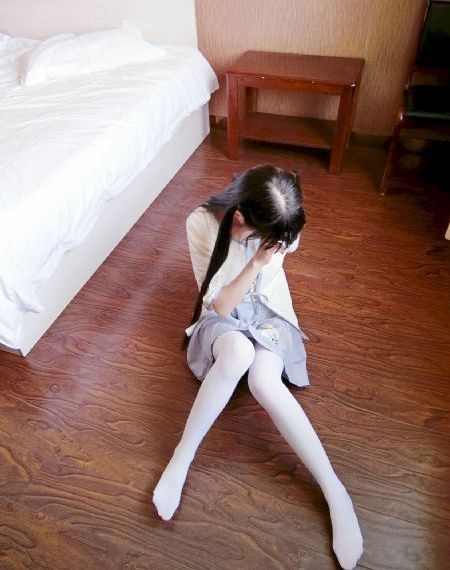 精品一卡二卡三卡四卡兔_4K电影全集观看
