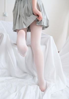 人妻在客厅被C的呻吟_1080P高清迅雷在线观看
