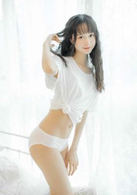 ahasss电影完整版_日韩在线播放专区